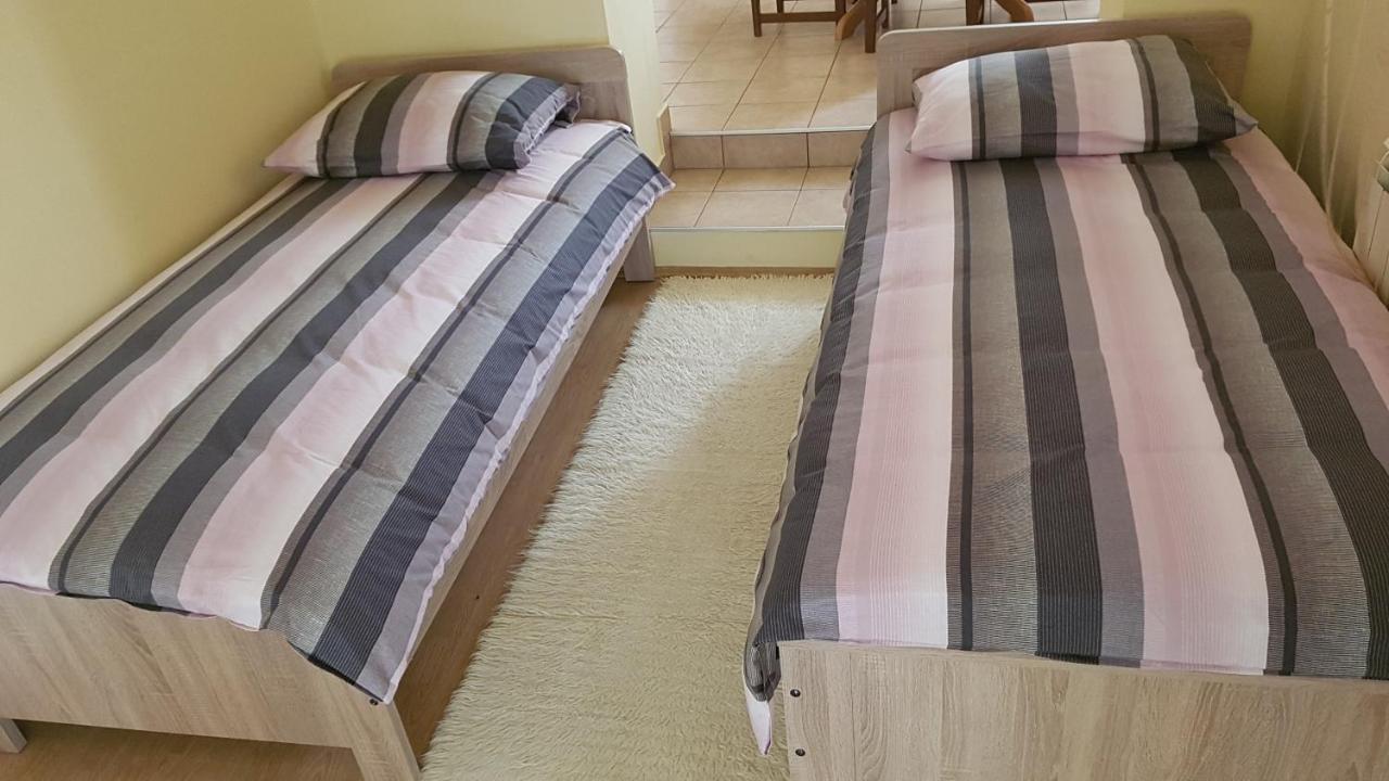 Apartment Nika 시베니크 외부 사진